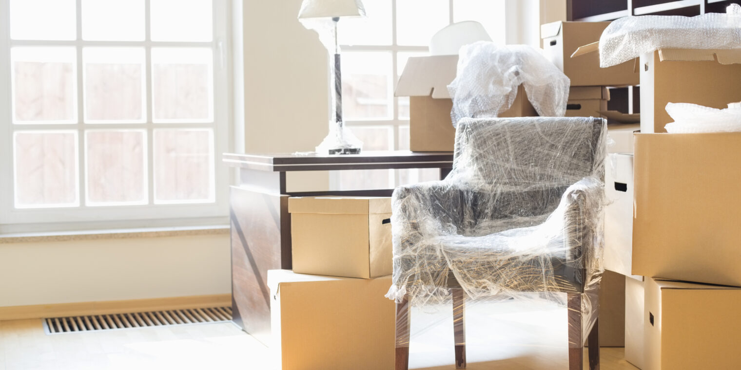 Top 8 Tips on How to Save Money When You Move